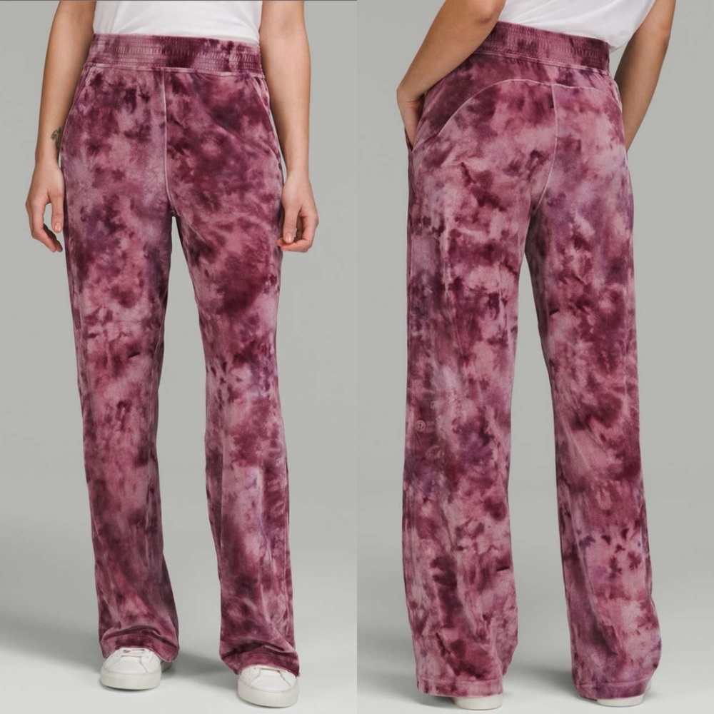 Lululemon Velour Relaxed High Rise Wide Leg Pants Pink Womens Size 4 Velvet Luxe